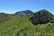 58 Scendendo dal Monte Vetro verso il Passo di Val Vedra